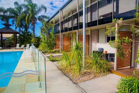 Photo: Caloundra Motel (Golden Beach Tavern)